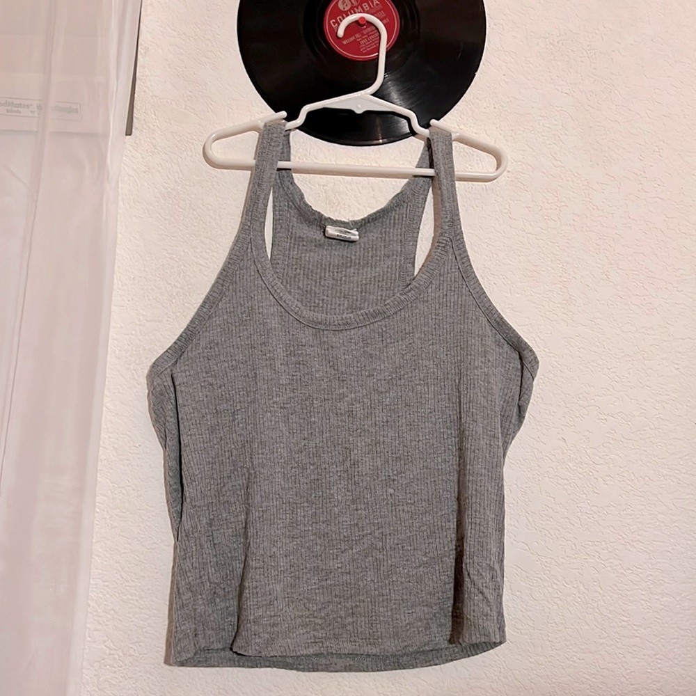 Stretchy gray sporty tank🩶